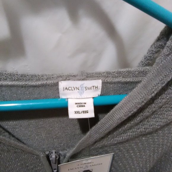 Jaclyn Smith Long Sleeve Zip Up Hoodie Sweater Color Gray Size XXL ( NWT) - Picture 3 of 6